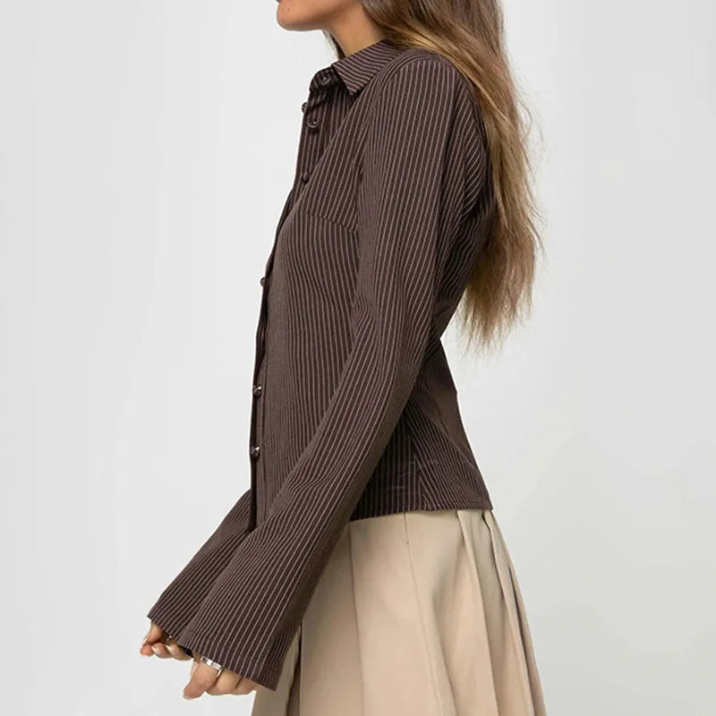 Nola | Women’s Retro Slim-Fit Blouse – Flared Sleeve Vintage Look