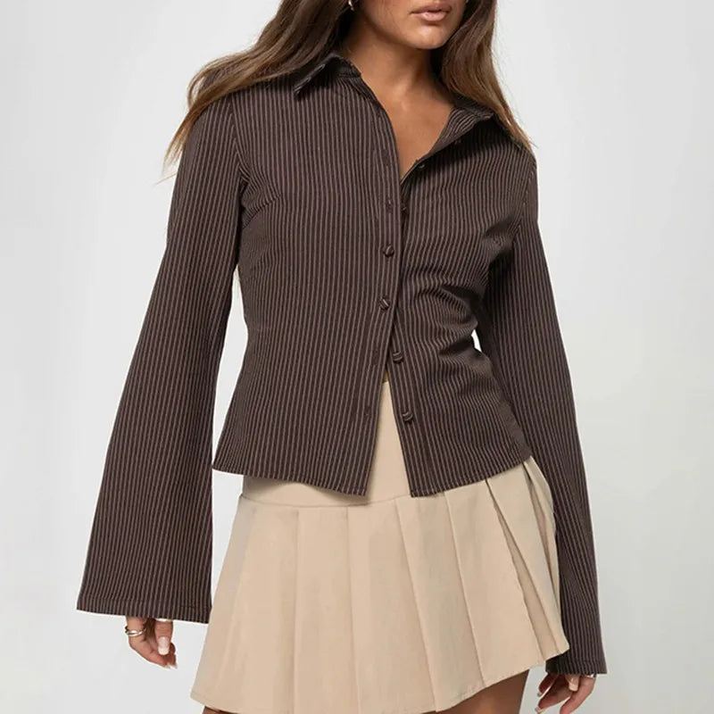 Nola | Women’s Retro Slim-Fit Blouse – Flared Sleeve Vintage Look